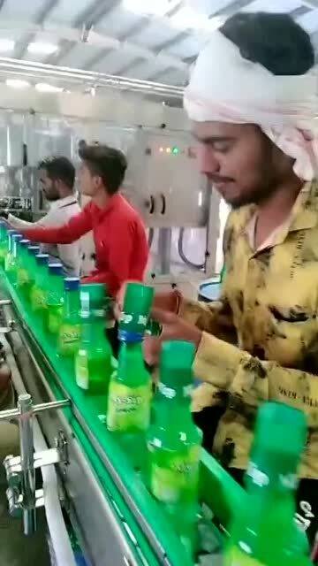 印度饮料厂,半自动化设备,一个厂子6000多人